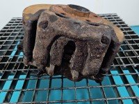 Zacisk przód lewy Renault Trafic II 1.9 dci