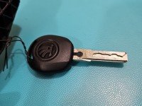 Klamka przód lewa zewnętrzna Skoda Rapid