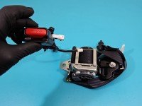Pas bezpieczeństwa przód prawy pasażera Nissan Juke I F15 10-19 617544301B