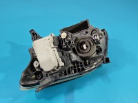 Reflektor prawy lampa przód Toyota Avensis II T25 EUROPA