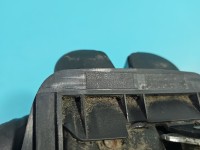 Zamek klapy tył 8E9827520 Audi A4 B6 kombi Producent części: Audi, Europejska, Zadrapania na plastikowej obudowie