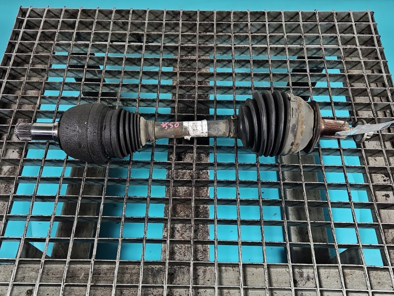 Półoś przód lewa Mercedes W246 2.1 cdi automat