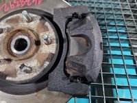Zacisk przód prawy Mitsubishi ASX 10- 1.6 16v (4A92)
