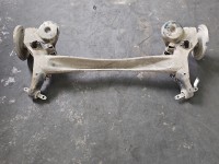 Tylna belka oś tył Peugeot 3008 II 1.5 hdi