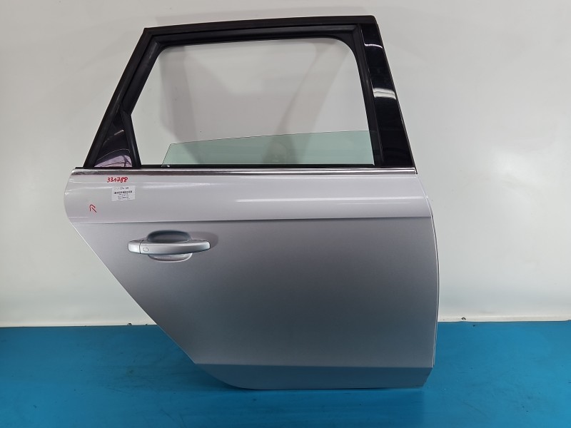 Drzwi tył prawe AUDI A4 B8 kombi 5d LX7W
