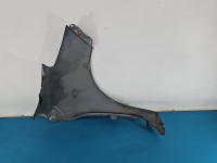 Błotnik przód lewy Toyota Yaris II srebrny 1F8