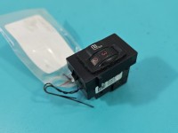 Przełącznik Peugeot, podgrzewania fotela lewwego Peugeot 508 I 98019841ZD