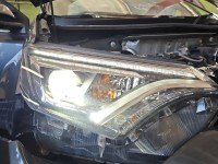Reflektor prawy lampa przód Toyota Rav4 IV EUROPA