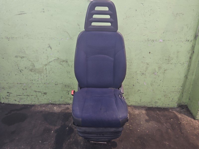 Fotel lewy przód kierowcy Iveco Daily IV 06-14 EU Fotel lewy przód kierowcy Iveco Daily IV 06-14 EU