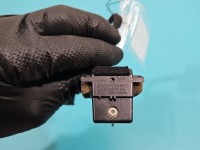 Czujnik Audi A8 D3 4E0907658