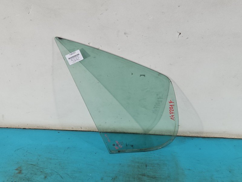 Szyba drzwi przód prawa Renault Trafic II HB