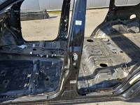 Próg lewy SŁUPEK ŚRODKOWY B Toyota Land Cruiser J200 07- HB 5d czarny 202