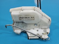 Zamek przód prawy 82201-68LA Suzuki Swift Mk7 EUROPA 7PIN