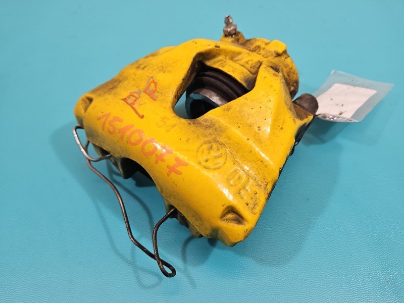 Zacisk przód prawy Audi A3 8L 1.8 T