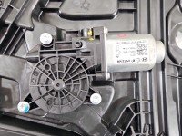 Podnośnik przód lewy Hyundai Elantra VI 15-20 82450-F2000 4d