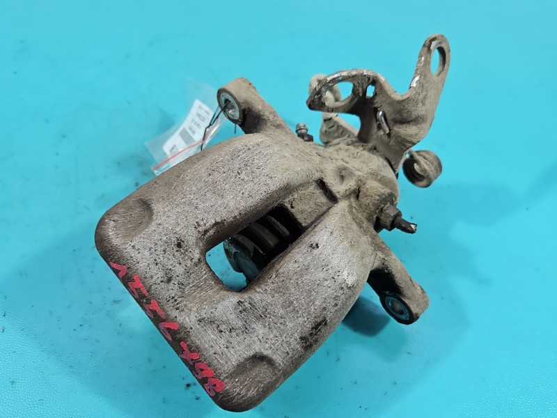 Zacisk tył prawy Vw Touran I 1.9 tdi HB