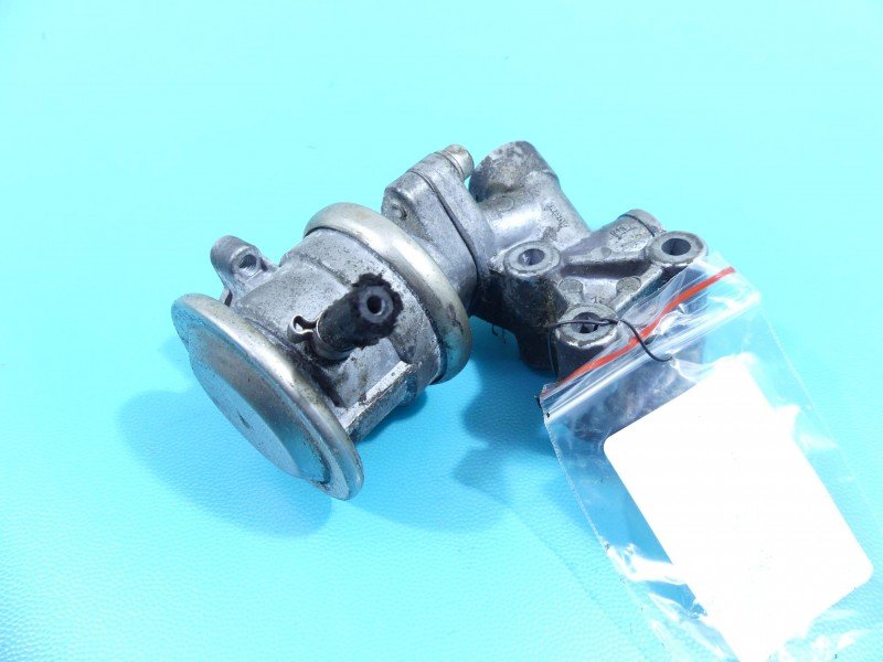 Zawór egr Volkswagen Vw Passat B5 1.8 T 058131101B, 3319923466