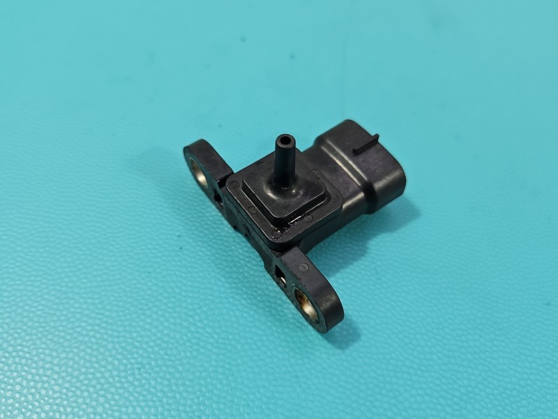 Czujnik ciśnienia powietrza Toyota Land Cruiser 120 J120 89421-71020 Mapsensor