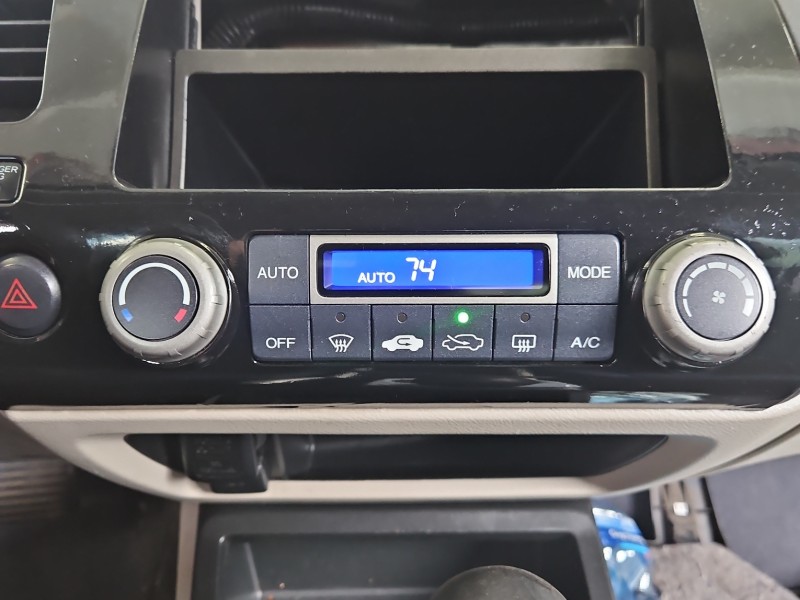 Konsola panel nawiewu Honda Civic VIII UFO