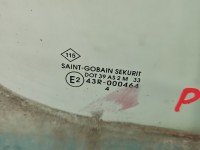 Szyba drzwi przód prawa Opel Movano II HB