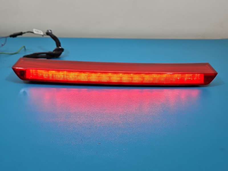 TRZECIE ŚWIATŁO STOP STOPU BMW X5 F15