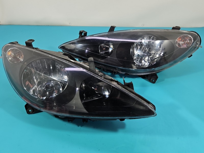 Reflektor lewy lampa przód Peugeot 307 EUROPA