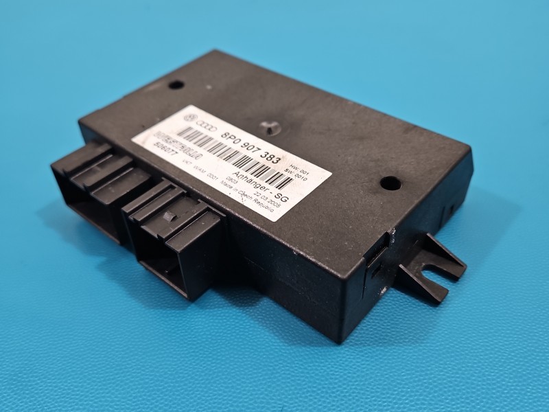 Sterownik moduł haka Skoda Octavia II 8P0907383