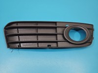 Zaślepka kratka zderzaka prawa atrapa AUDI A4 B8 8K0807682A