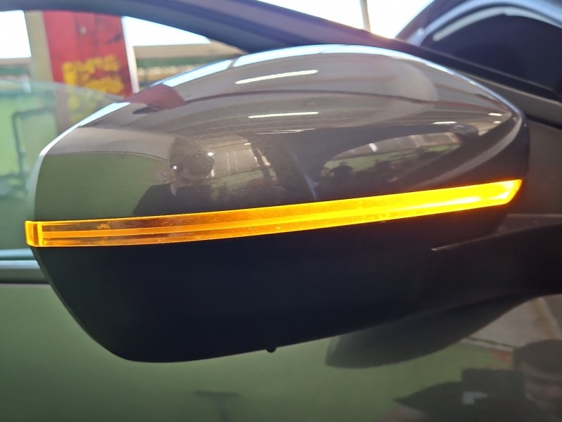 Lusterko prawe Peugeot 5008 II 17-24 Podgrzewanie, malowana, elektryczny, Europejska, 10pin (11 przewodów) + 2pin. Składane...