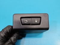 Przełącznik otwierania klapy zamka Maserati Ghibli III 13- 670040725