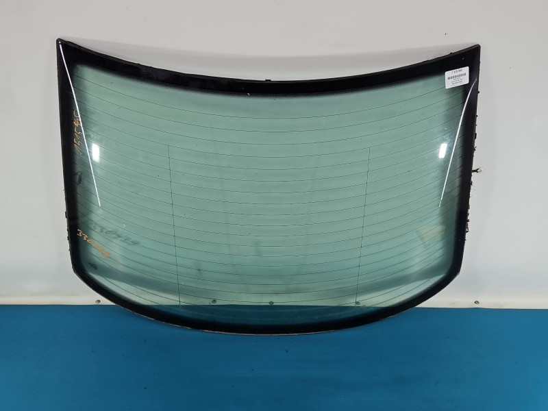 Szyba tylna KLAPY BAGAŻNIKA TYŁ Audi A4 B5 sedan