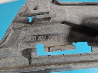 Zaślepka kratka zderzaka prawa atrapa Vw Golf VII