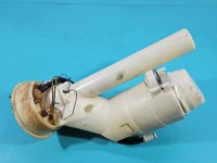 pompka Pompa paliwa Audi A8 D2 4.2 V8 4D0201177 Producent części: Audi, 4 PIN