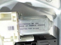 Podnośnik przód prawy SZYBY WINDA 30710157, 8679081 Volvo V50 S40 II Producent części: Volvo, Europejska 5d kombi