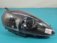 Reflektor prawy lampa przód Fiat Grande Punto EUROPA