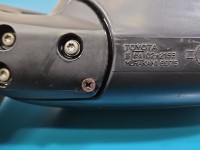 Lusterko prawe Toyota Rav4 II 00- EUROPA /Lakier: 202 /5pin / rysy / odpryski / Zakręcona inna śruba europa