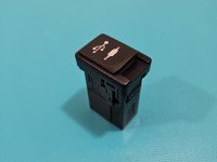 Gniazdo USB Toyota Auris II 86190-0D030