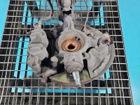 Zwrotnica prawa piasta przód 2.3 DCI Renault Master III 10-24