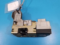 Zamek przód prawy Peugeot 307 EUROPA Peugeot, Europejska, 6pin. Brak nr.