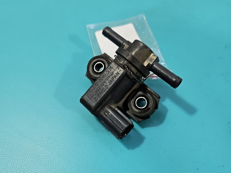 Czujnik ciśnienia powietrza Honda Legend IV KB1 136200-3040 Mapsensor