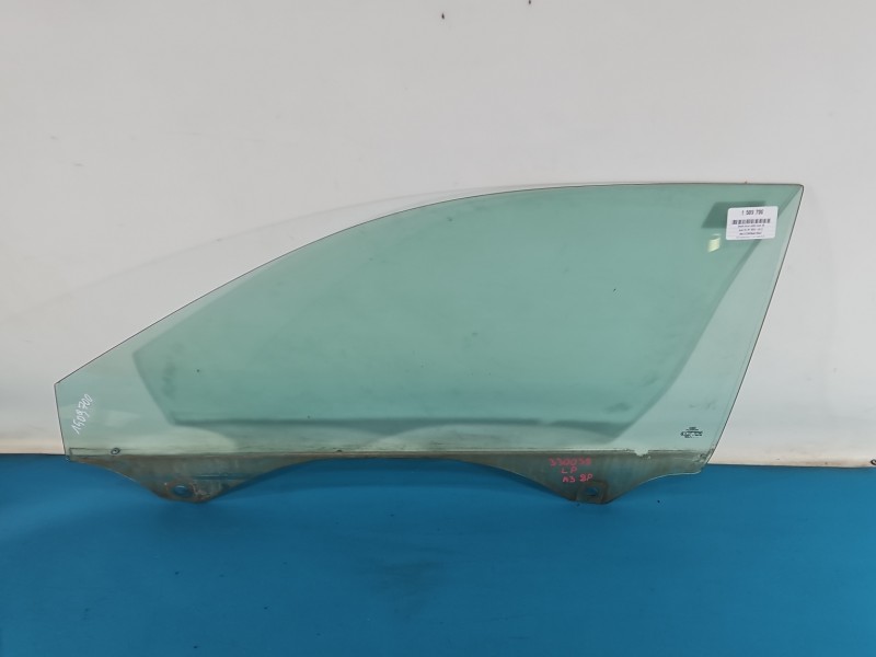 Szyba drzwi przód lewa Audi A3 8P HB