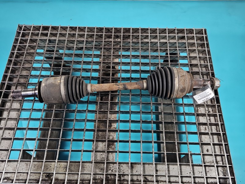 Półoś przód lewa Mercedes ML W164 3.0 cdi automat