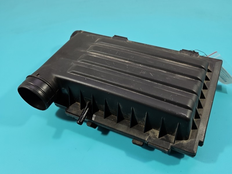 Obudowa filtra powietrza Vw Golf Sportsvan 1.4 TSI Czca 1L9013166, 1071570S02, 1069654S03