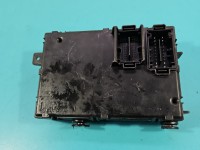 Skrzynka bezpieczników Opel Meriva B 13349932