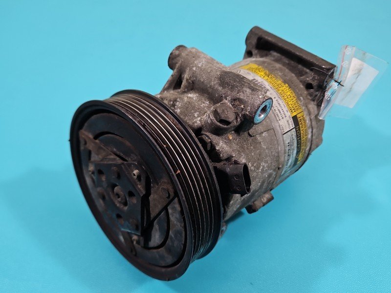 Sprężarka klimatyzacji kompresor Renault Megane II 8200316164 Sprężarka klimatyzacji kompresor Renault Megane II 8200316164