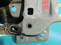 Mocowanie Europejska, błotnika przód prawego, 2el uchwyt 638E89657R Dacia Duster III 24-