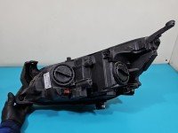 Reflektor prawy lampa przód Opel Astra IV J EUROPA