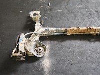 Tylna belka oś tył Peugeot 5008 1.6 THP