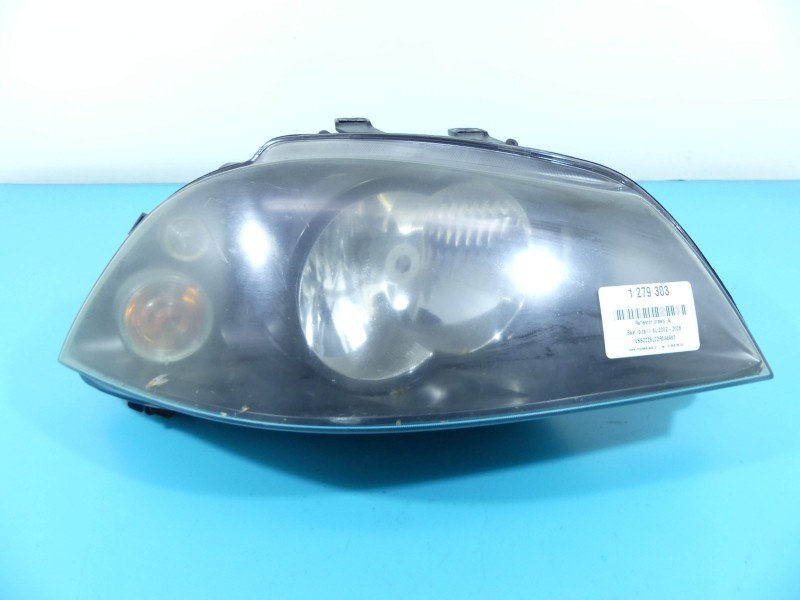 Reflektor prawy lampa przód Seat Ibiza III 6L EUROPA