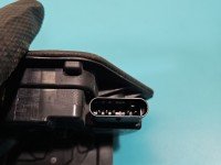 Zamek przód lewy 7445041 BMW G20 EUROPA Producent części: BMW, 5pin